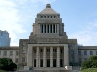 政治リーダーシップの不在とその国際的影響
