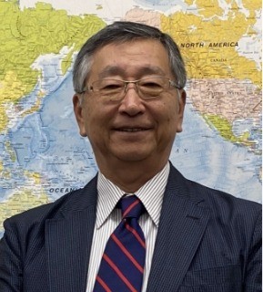 鶴岡 公二